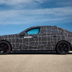 Die achte Generation wird die Fünf-Meter-Marke knacken, früher die traditionelle Schwelle zur Luxusklasse.(Bild:  Autoren-Union Mobilität/BMW)