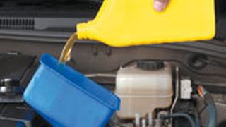 Das lukrative Ölgeschäft hat für die Werkstätten eine hohe Bedeutung. (Foto: Fotolia)