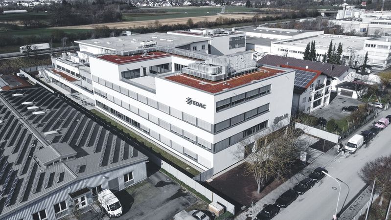 Der neue EDAG Campus Ingolstadt liegt im Süden der Stadt, nahe bei den Kunden Audi, Cariad und Airbus sowie des geplanten Technologieparks IN-Campus.
