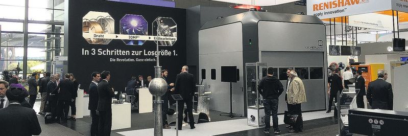 Einen G-Tarc-Drucker von Gefertec hat Siemens für seine Digitalisierungsfabrik gekauft. Vorerst geht es um Rapid Prototyping, doch weitere Aufgaben sollen folgen.(Bild:  Gefertec)