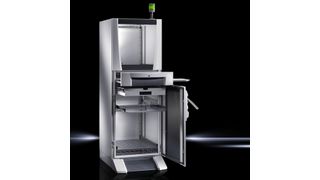 Der neue PC-Schrank bietet dank eines umlaufenden Stahlblechkorpus, bei dem Seitenwände und Dach aus einem Stück Stahlblech gefertigt sind, erhöhten Schutz gegen Zugriff, Staubablagerung und Strahlwasser. (Bild: Rittal)