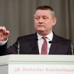 Auf der weltgrößten Medizinmesse darf auch der Bundesgesundheitsminister nicht fehlen. Hermann Gröhe wird am 14. November zur Eröffnung des Medica Econ Forums erwartet.