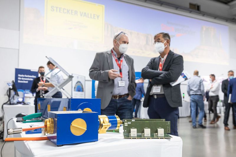 Steckverbinder: Impressionen vom 15. Anwenderkongress Steckverbinder im Würzburger VCC 2021. (Bild: VCG/Stefan Bausewein)