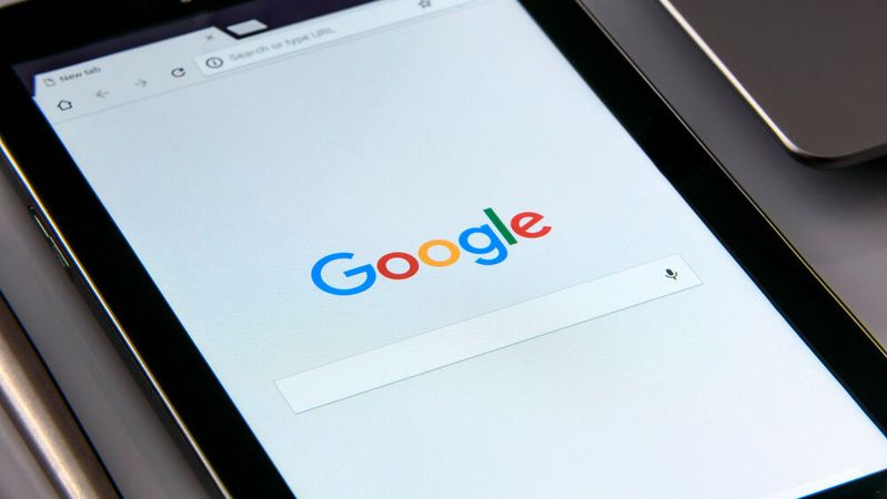 Macht Google bald etablierten Autoplattformen Konkurrenz?(Bild:  gemeinfrei /  Pixabay)