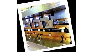 Feinste Stanzteile für die Elektronik- oder Computerindustrie sind die Domäne von Fritz Stepper. (Bild: Kuhn)