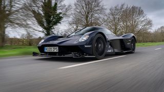 Der Aston Martin Valkyrie hat seine Straßenzulassung erhalten. (Bild: Aston Martin)