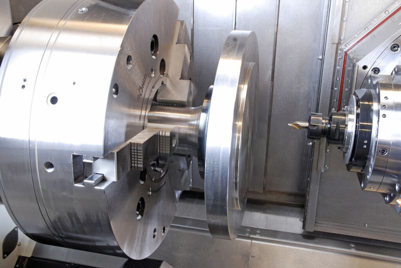 Bild 1: Das Kraftspannfutter mit 500 mm Durchmesser sorgt für einen schnellen und einfachen Backen- und Spannzeugwechsel. (Bild: Röhm)