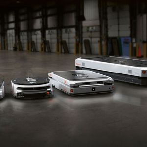 Die autonomen Transporter von Kuka wurden für ihre Flexibilität und ihre Sicherheitsfeatures von der Jury gelobt. (Bild:  Red Dot)