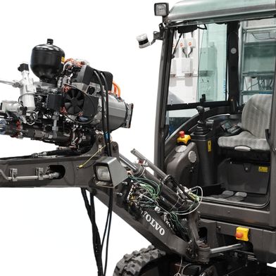 Bagger mit elektro-hydrostatischem Aktuator (EHA) als Stielzylinder: Beim Aushub wird Energie zugeführt, während beim Absenken des Stiels Energie zurückgewonnen wird. (Bild: ifas/RWTH Aachen)