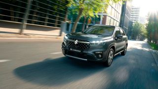 Auch neue Suzuki S-Cross ist mit einem Mildhybrid ausgerüstet. Der erste selbst entwickelte Vollhybrid folgt in der zweiten Jahreshälfte. (Bild: Suzuki)