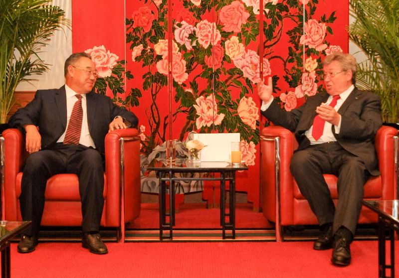 „China bleibt trotz des Rückgangs um 3,7 % weiterhin wichtigster Absatzmarkt“, erklärte VDMA-Präsident Dr. Reinhold Festge auf einer Pressekonferenz des Verbandes in Beijing. (Bild: VDMA)