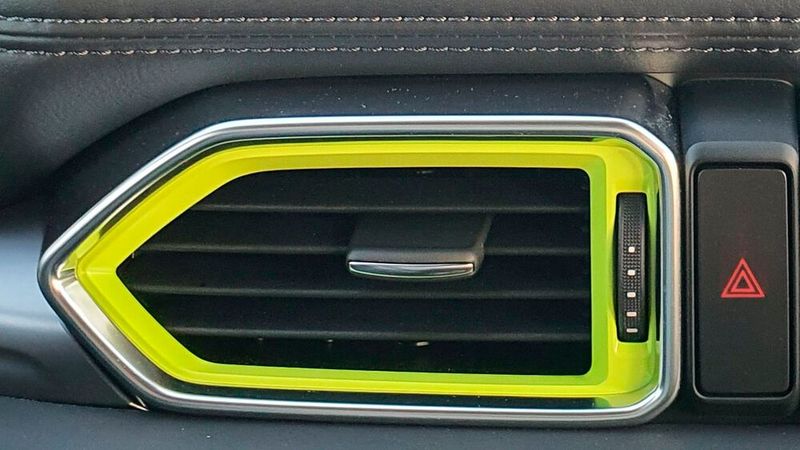 ... innen. Fahrer und Beifahrer finden im CX-5 einen ... (Bild: Mauritz – »kfz-betrieb«)