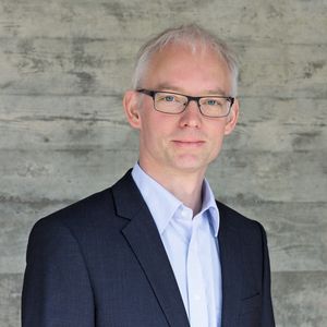 "Computer alleine können den Erfahrungswert und vor allem die Kreativität nicht ersetzen!", ist  Dr. Stefand Beerman, Geschäftsführer der Kisssoft AG, Schweiz, sicher. (Bild:  Kisssoft)