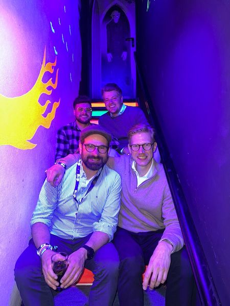 Das ACER Team wollte es wissen - kommt gleich einer aus der Tür? (Bild: Vogel IT-Medien GmbH)