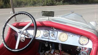 Die Automobilmarke Loryc existierte nur fünf Jahre. Jetzt könnte die Marke wieder auferstehen: mit einem elektrischen Retro-Roadster. (Foto: Benjamin Bessinger/SP-X)