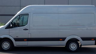 Der Hyundai H350 Cargo wurde 2015 vorgestellt und geht in der sogenannten Sprinter-Klasse an den Start. Wir testeten das lange Chassis mit 2,5 Liter CRDI-Motor und 150 PS. (Sven Pravitz)