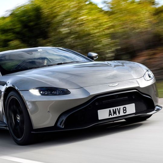 Der Vantage ist ab 145.000 Euro zu haben.(Bild:  Aston Martin)
