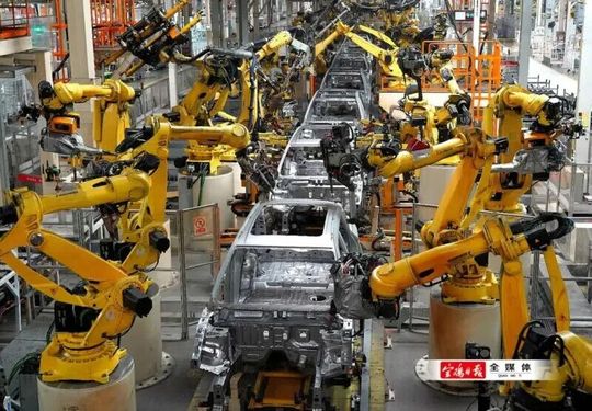 Die deutsche Autoindustrie ist nach einer Analyse des Münchener Ifo-Instituts wieder weniger gut drauf. Allerdings mehrten sich die Zeichen, dass die Lage sich verbessere ...(Bild:  dpa)