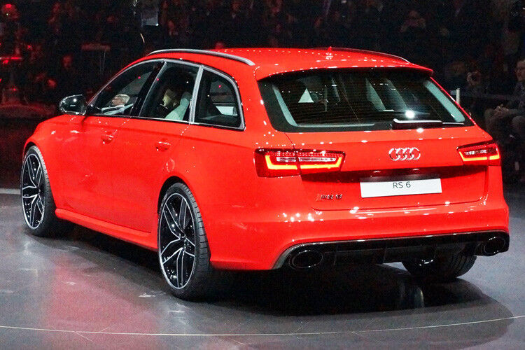 Mit 107.900 Euro muss der Normalverdiener für den Audi allerdings geringfügig kürzer sparen als für den BMW (128.800 Euro). (Foto: Audi)
