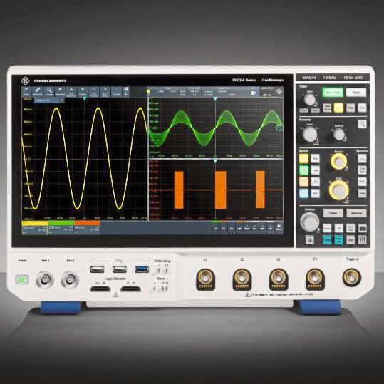 Digitaler Trigger: Die Oszilloskope der Serie R&S MXO 4 bieten einen digitalen Trigger. Ein Oszilloskop mit einem digitalen Trigger bietet unter anderem eine höhere Triggerempfindlichkeit. Digitaler Trigger: Die Oszilloskope der Serie R&S MXO 4 bieten einen digitalen Trigger. Ein Oszilloskop mit einem digitalen Trigger bietet unter anderem eine höhere Triggerempfindlichkeit.