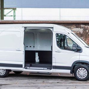 Für den Vortrieb sorgt ein 150 kW/204 PS starker E-Motor.(Bild:  Maxus)
