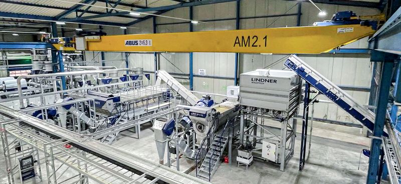 Das niederländische Familienunternehmen mit mehr als 50 Jahren Erfahrung und rund 800 Mitarbeitenden recycelt jährlich knapp 500.000 Tonnen Kunststoff. (Bild: Rymoplast)