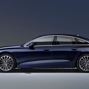  Mit 4,99 Meter bleibt der A6 längentechnisch noch unterhalb der Oberklasse.(Bild:  Audi)