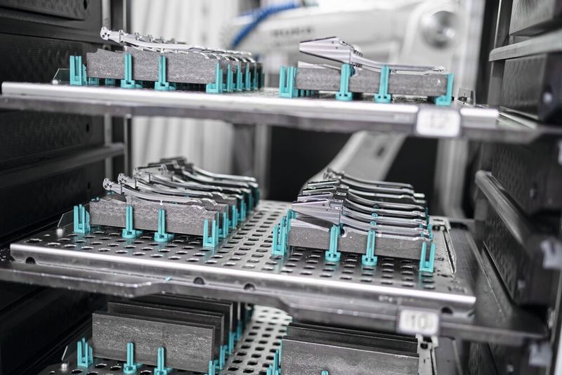Getsch+Hiller fertigt beispielsweise Werkzeuge für die Spinal-Endoskopie. Hierbei wird im Bereich der Wirbelsäule operiert. (Bild: Blum-Novotest)