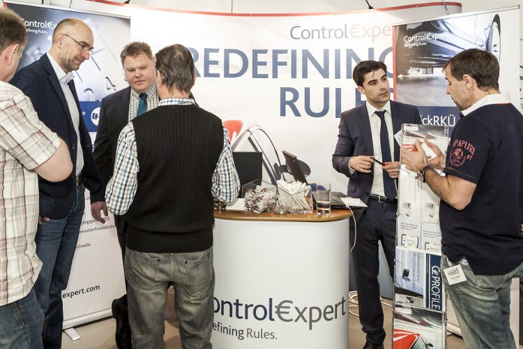 Control Expert zeigte, wie Werkstätten in der Unfallschadenabwicklung über die Kommunikationssoftware „Postmaster“ mit Versicherungen sowie Flotten- und Leasinggesellschaften kommunizieren können. (Foto: Bausewein)