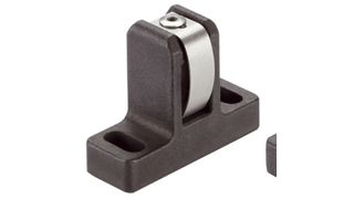 Ob als einseitige oder als doppelseitige Variante - die neuen federnden Seitendruckstücke mit Federblech haben einen großen Spannbereich mit Niederzugeffekt. (Foto: Halder)