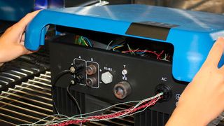 Case of a photovoltaic inverter in a climate chamber at Fraunhofer. (Source: Fraunhofer IZM)