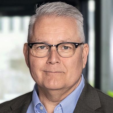 Jörg Hesse ist Geschäftsführer Vertrieb und Marketing der August Rüggeberg GmbH & Co. KG (Pferd Tools). Das Familienunternehmen entwickelt seit 1799 Lösungen für die Oberflächenbearbeitung sowie das Trennen und Zerspanen von Werkstoffen. Pferd Tools verfügt über 24 Tochtergesellschaften, ist in mehr als 100 Ländern vertreten und beschäftigt rund 2.100 Mitarbeitende. (Bild: August Rüggeberg GmbH & Co. KG)