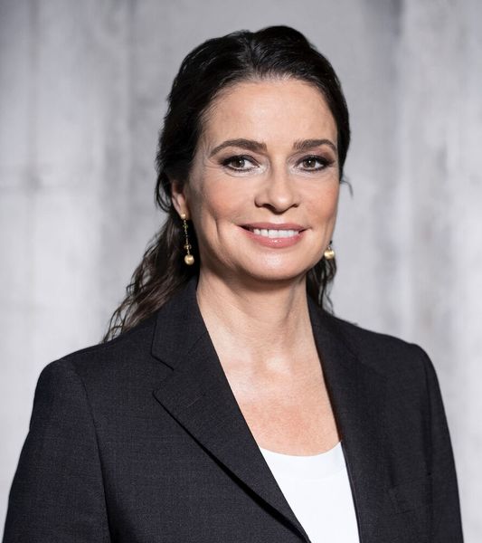 Die promovierte Maschinenbau-Ingenieurin Prof. Dr.-Ing. Katja Windt wird zum 1. Februar 2026 als COO zu Endress+Hauser wechseln.  (Bild: Endress+Hauser)