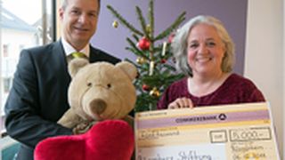 Frontbild_Weihnachtsspende_B_renherz ()