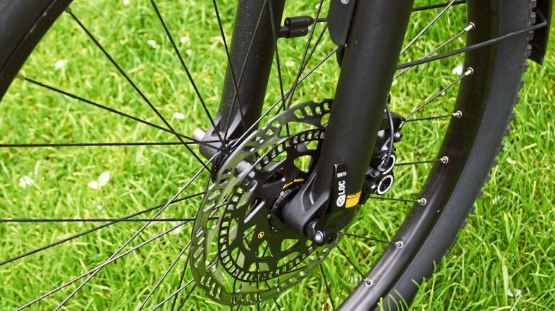 Besonders interessant macht das Bike das Bosch/Magura-ABS-System. (Bild: SP-X/Mario Hommen)