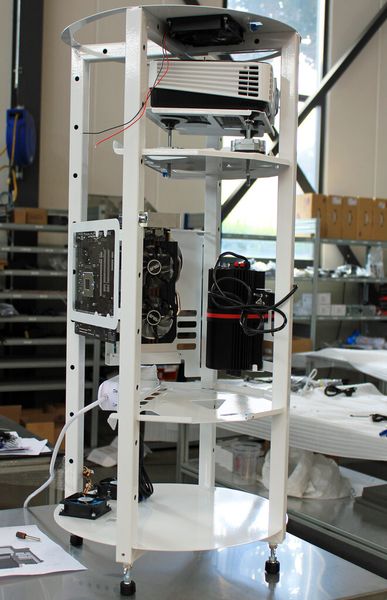 Bei dieser Info-Stele gehört die Komplettbestückung mit Elektronik ebenfalls zum Lieferumfang. (Bild: Klaus Vollrath)