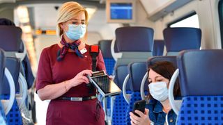 Bund und Länder diskutieren diese Woche wieder über ein Nachfolgemodell des 9-Euro-Tickets. (Bild: Deutsche Bahn/Oliver Lang)