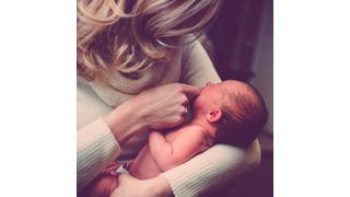 Stillen verändert den mütterlichen Stoffwechsel und schützt bis zu 15 Jahre vor Diabetes. (gemeinfrei)