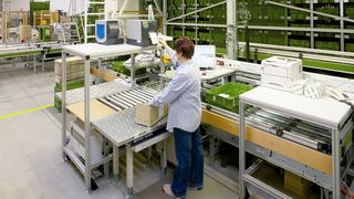 Servant-2-1-web.jpg ()