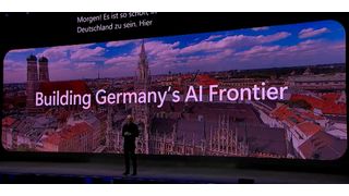 Microsoft-CEO Satya Nadella bei der Eröffnungs-Keynote der AI Tour in München. (Bild: Vogel IT-Medien)
