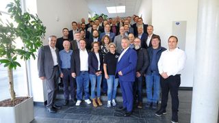 Mitglieder und Gäste der Bundesfachgruppe freie Werkstätten trafen sich am 
13. Oktober in Würzburg zu ihrer turnusmäßigen Tagung.  (Bild: Zietz – VCG)