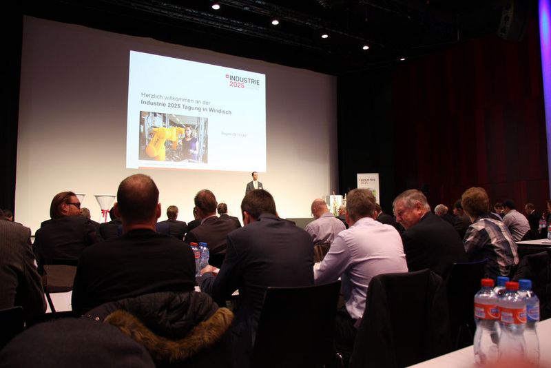 An der Fachtagung Industrie 2025 versuchte etwas Ordnung in das Thema Industrie 4.0 zu bringen. (Bild: Sergio Caré)