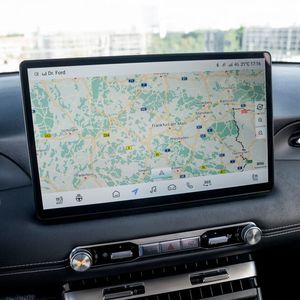 Scharf und schnell reagierend: Der Touchscreen des MG4 EV Urban.(Bild:  MG Motor)
