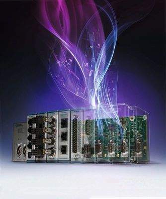 CompactRIO: Die Kombination aus Prozessor und FPGA erlaubt höchste Performance bei der Datenein- und -ausgabe sowie beim Steuern und Regeln. (Bild: National Instruments)