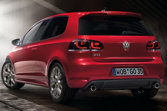 Die Leistung des Jubiläumsmodells liegt bei 235 PS - 15 PS mehr als das GTI-Serienmodell. (Archiv: Vogel Business Media)
