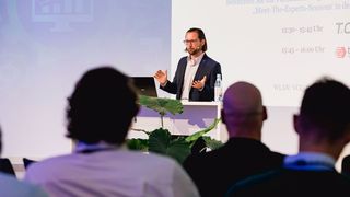 Moderiert wird das Produktionsleiter Forum in diesem Jahr erneut von Chefredakteur Benedikt Hofmann.  (Bild: Stefan Bausewein)