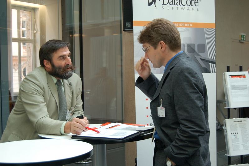 Am Datacore-Stand wurde intensiv verhandelt. (Archiv: Vogel Business Media)