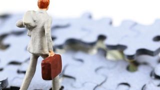 Nur, wenn das genaue Ziel bzw. der Reisezweck klar sind, kann der richtige Experte losgeschickt werden, um Ursachen für sporadische Ereignisse im Netzwerk zu identifizieren. (© kelly marken - stock.adobe.com)