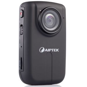 Die Abmessungen der SportyCam betragen 85 x 50 x 23 Millimeter, die Kamera wiegt gerade einmal 81 Gramm.