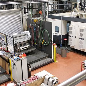 An dem MLS von Fastems sind insgesamt drei Bearbeitungszentren von Hüller Hille (eine NBH 290 und zwei NBH 260) gekoppelt. 